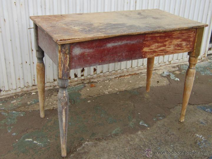 Cómo recuperar una mesa vieja de madera