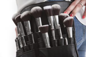Cómo limpiar nuestras brochas de maquillaje