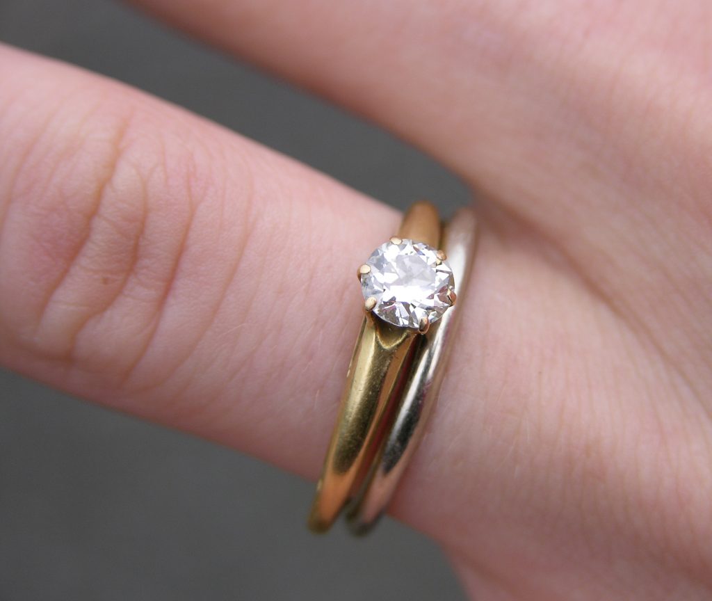 Wedding_and_Engagement_Rings_2151px