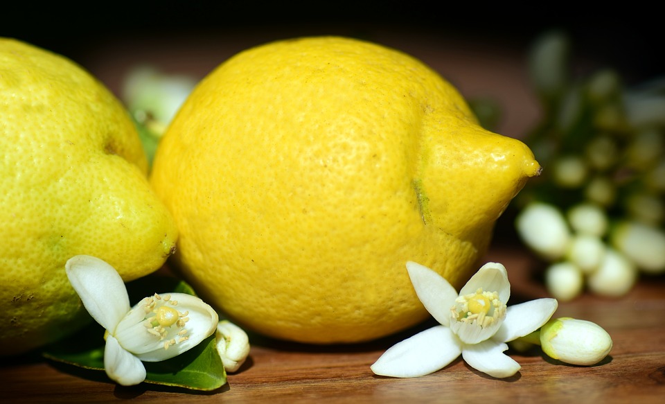 Cómo aprovechar los beneficios del jugo de limón