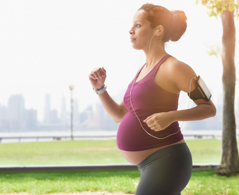 Cómo hacer ejercicio durante el embarazo