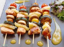 Cómo hacer pinchos mixtos de carne y pollo